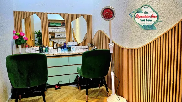 Uốn Mi Công Nghệ Cao 249K